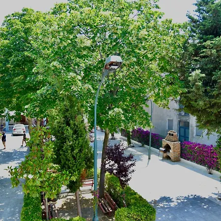 Gridi- Me Qera Appartement *