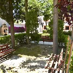 Apartment Gridi- Me Qera