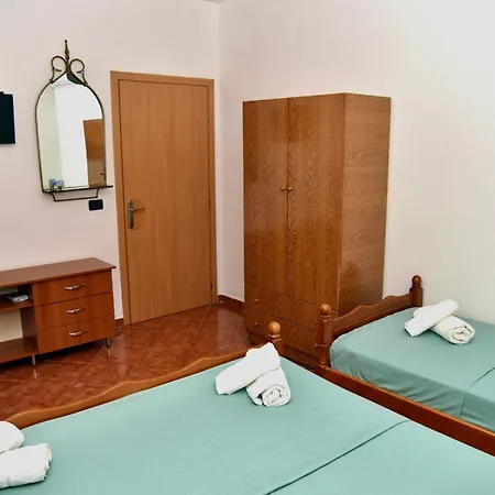 Gridi- Me Qera Apartamento