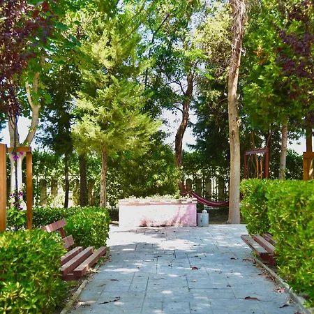 Apartment Gridi- Me Qera