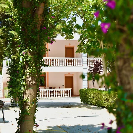 Apartment Gridi- Me Qera