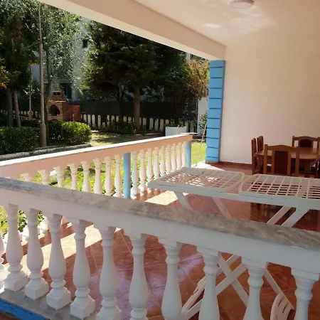 Gridi- Me Qera Apartment *