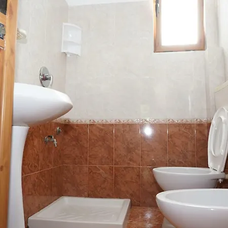 Apartment Gridi- Me Qera Spille